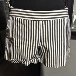 NWOT express shorts