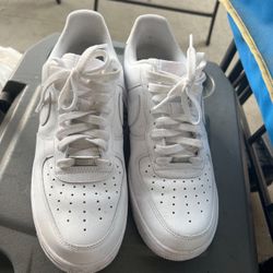 Air Force 1 Size 9M