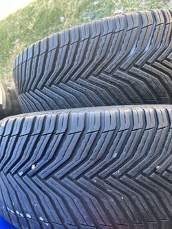 235-40-19 Michelin