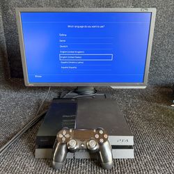 Ps4 500GB with Controller and Cables 