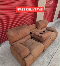Electric Recliner 3 Seat Couch with Cupholders
