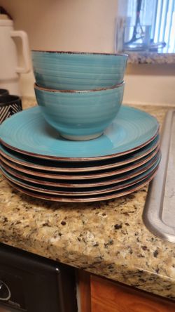 Dinner ware