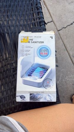 UV zone phone sanitizer