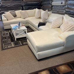 $1699 LARGE SECTIONAL LEATHER 