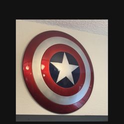 HASBRO 24 Inch 1:1 Scale Marvel Legends Captain America Shield Model : B7436