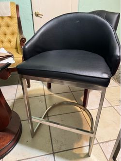 3 bar stools