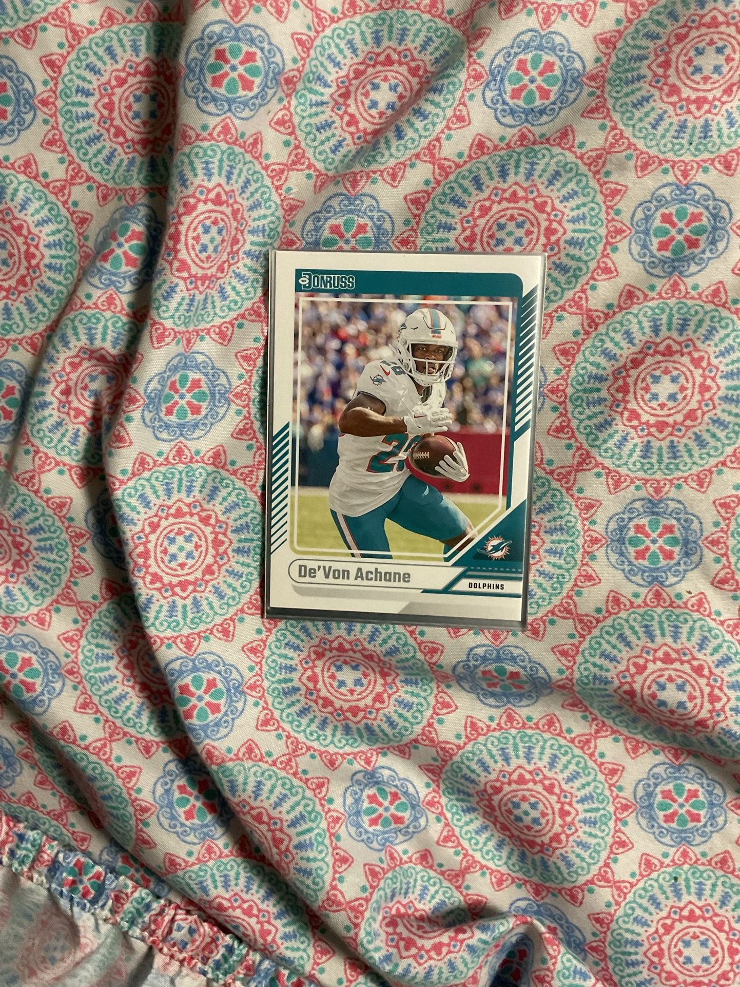 Devon Achane Football Card
