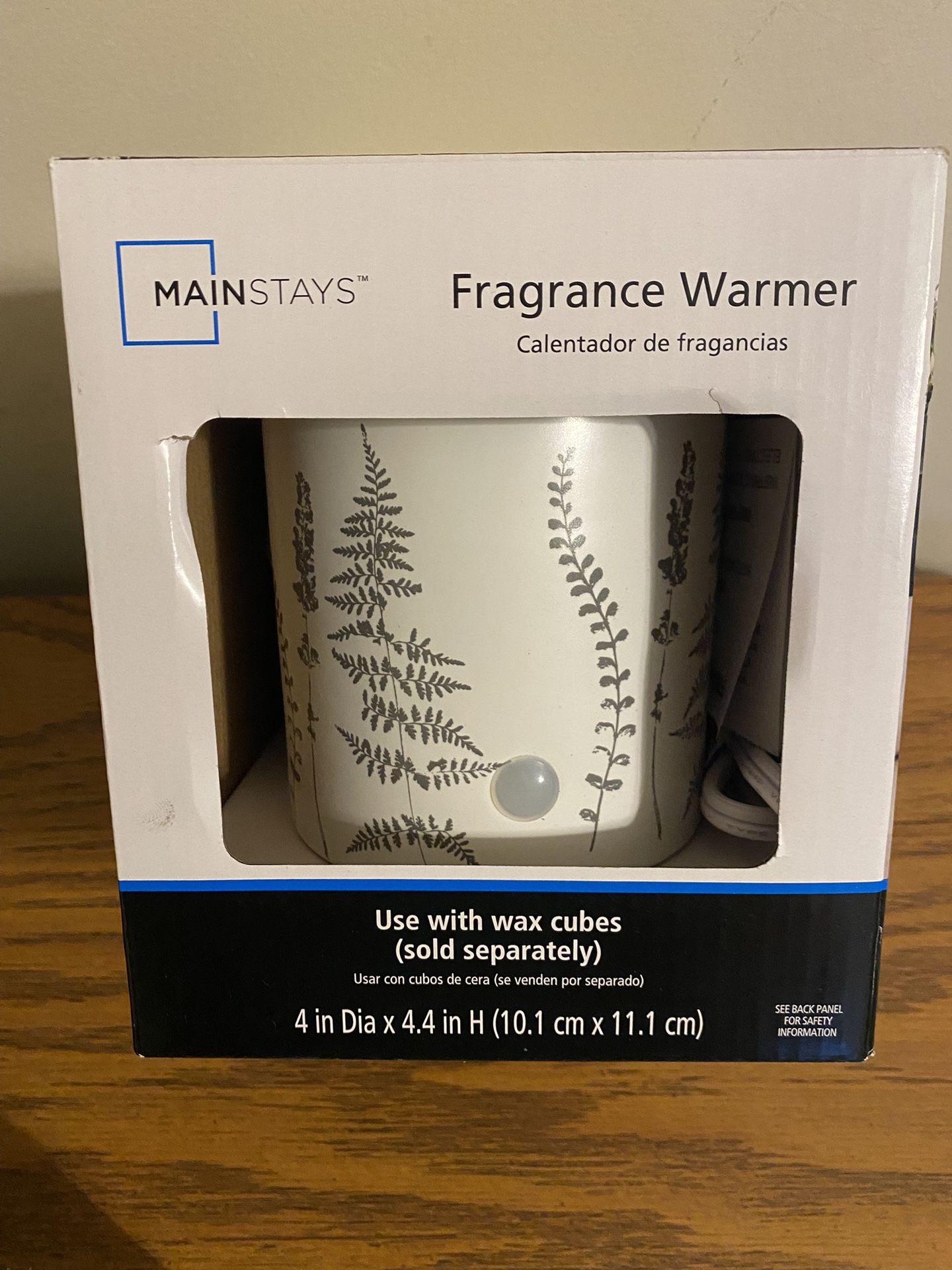 Nib Mainstays Electric Botanical Fragrance Warmer And A Six Pc Wax Melts 