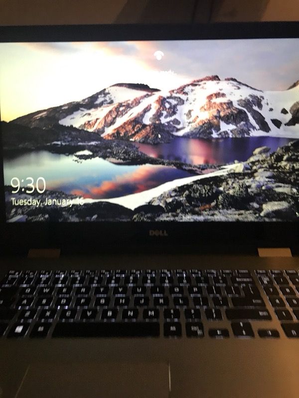 Dell Inspiron 17 17.3” Laptop also turns into tablet