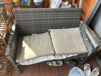 Outdoor wicker 2 person chair