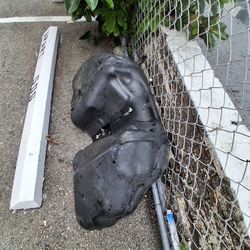 2006 Nissan murano parts 40.00