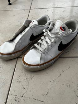 Nike courts legacy shoes