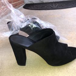 VINCE. Black Suede Heels - size 9