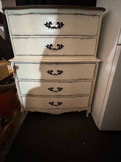 Farmhouse Dresser