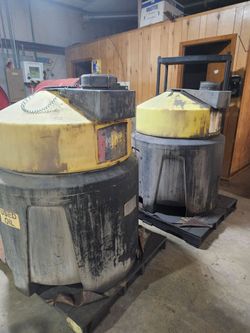 Used Oil Storage Tanks – Lot of 2