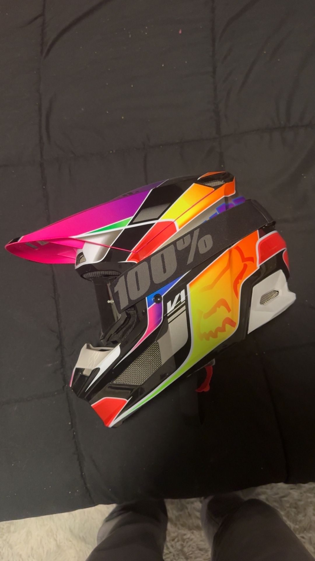 Fox V1 Helmet