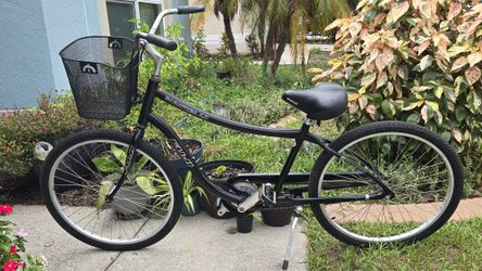 Fuji Saratoga 4 Cruiser Bike for Sale in Riverview, FL - OfferUp