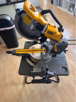 Dewalt