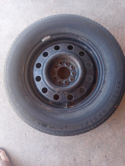 Tire With Rim / Ilanta Con Rim