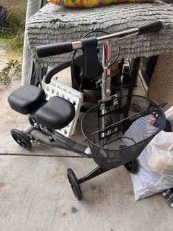 Roscoe Medical knee scooter