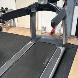 Life Fitness Tredmil