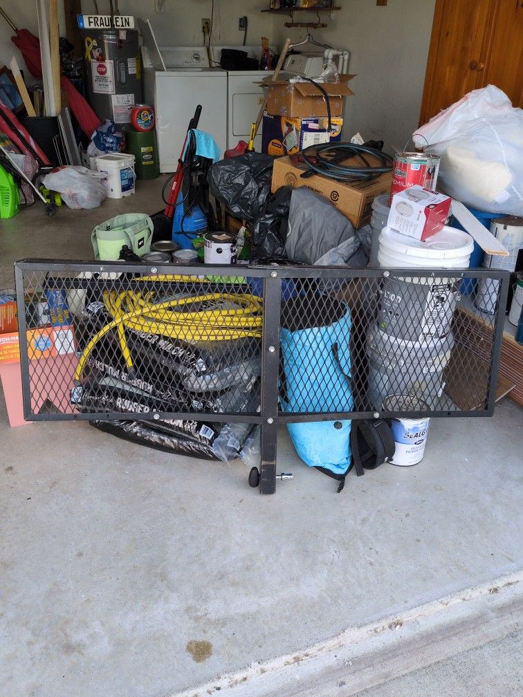 Hitch Haul Basket And Accessories