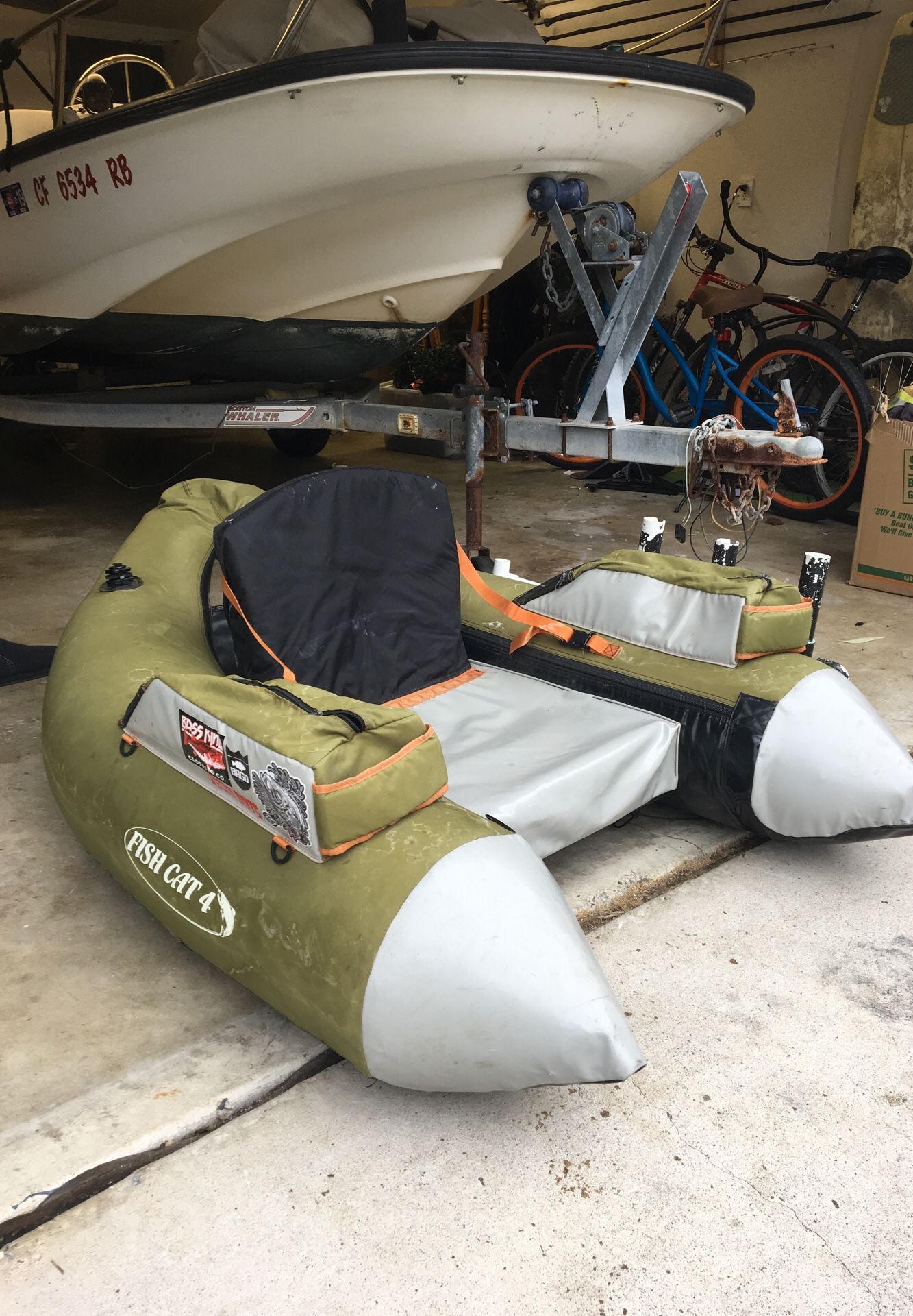 Float tube. Fishcat 4