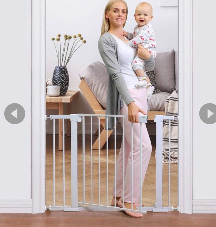 NEW Cumbor 40.6” Auto Close Safety Baby Gate, Durable Extra Wide Gate for Stairs,Doorways, Easy Walk Thru Dog Gate for House. Includes 4 Wall Cups, 