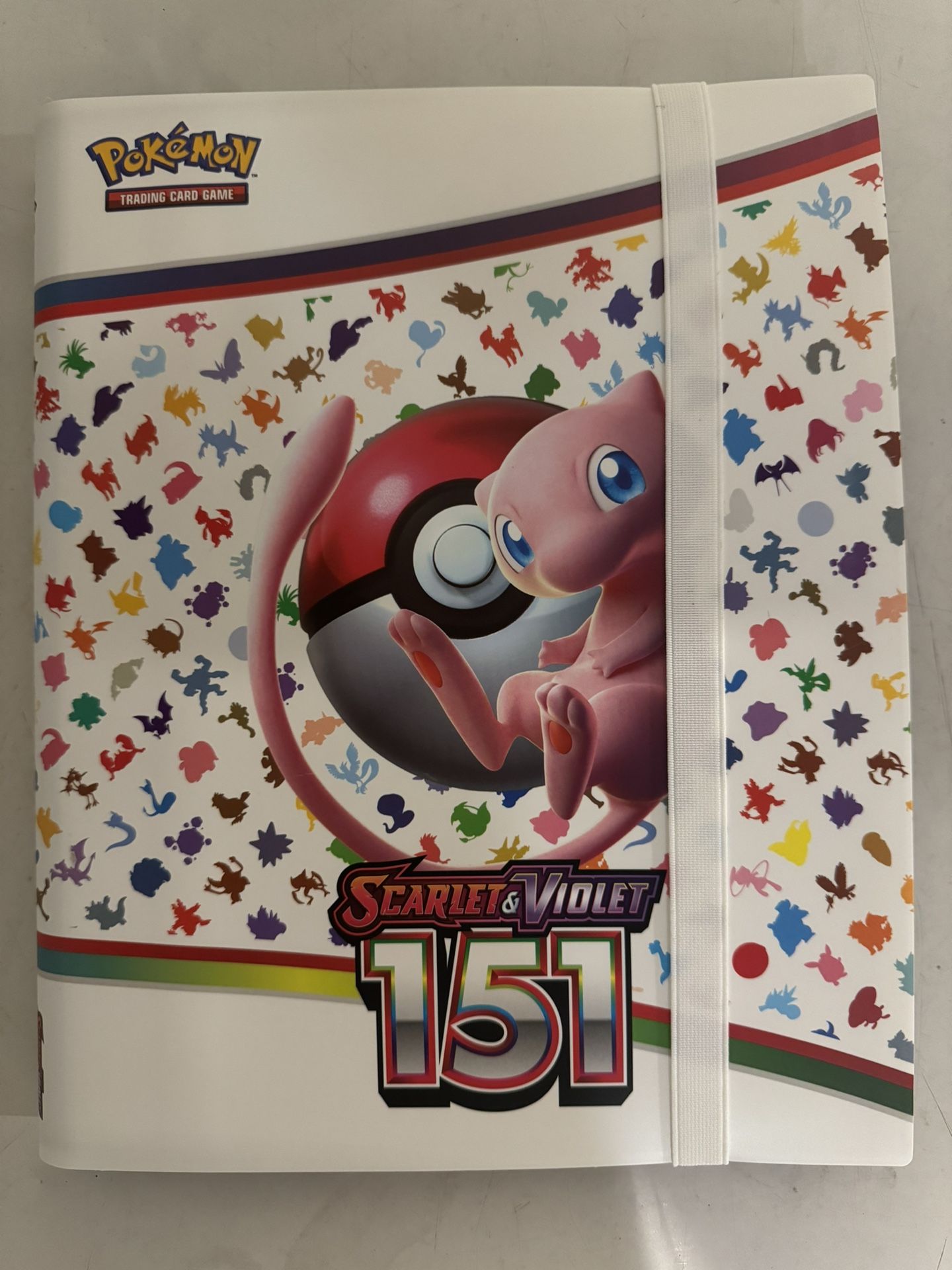 Scarlet and Violet 151 Binder with Cards (READ DESCRIPTION)