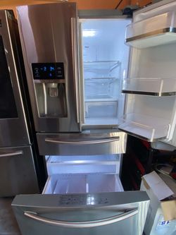 REFRIGERATOR 33WIDE SAMSUNG - 4 DOORS