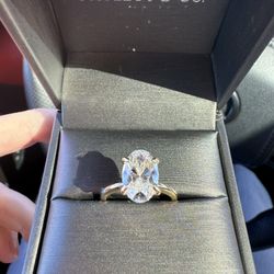 Diamond Engagement Ring
