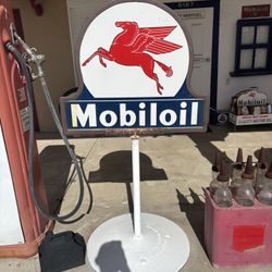 Mobiloil Original Lollipop Sign 1940s