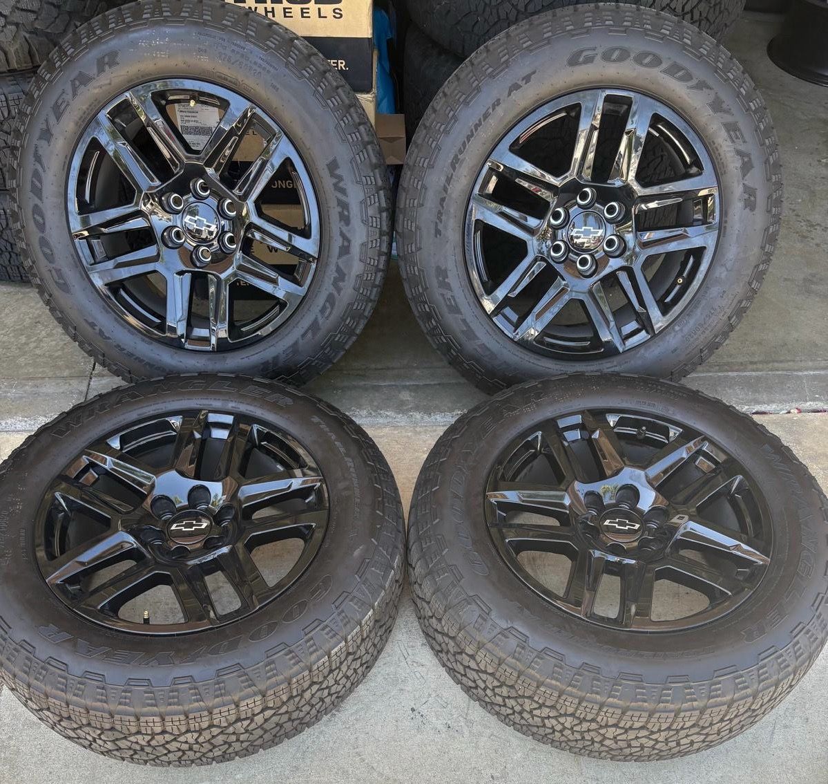 Chevy Silverado Trail Boss Factory Wheels Tires