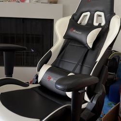 Gaming chair