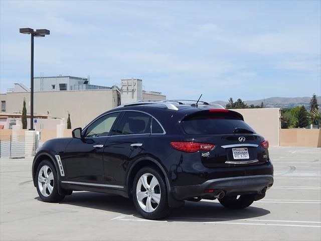 2010 INFINITI FX35