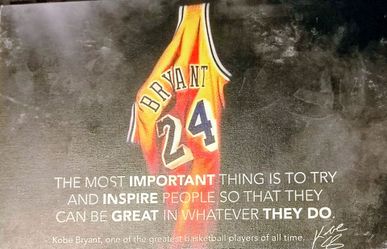 🏀 Kobe Bryant Los Angeles Lakers Memorabilia Set – Wall Art Canvas "mamba mentality"
