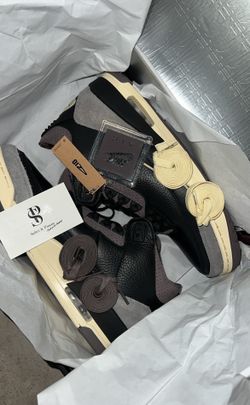 A Ma Maniere Jordan 3 6.5W,10W,10.5M & 12M