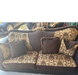 Formal couch