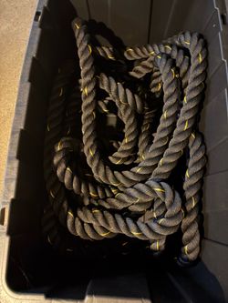 Battle rope 2 inch and 50 feet long.
