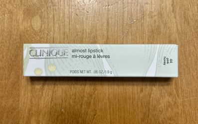 Clinique Almost Lipstick 44 pink honey