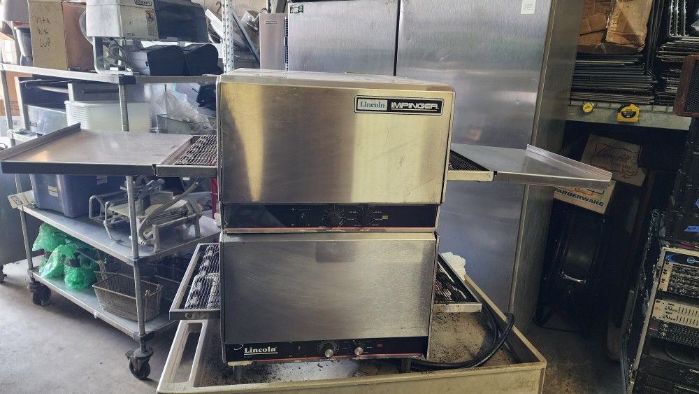 LINCOLN IMPINGER 1301 ELECTRIC CONVEYOR PIZZA OVENS