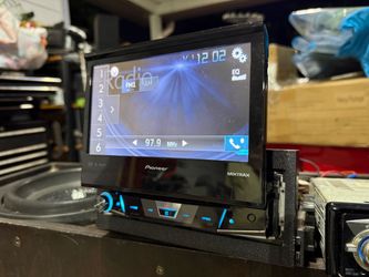 Pioneer flip out screen radio