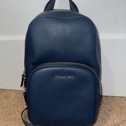 Michael Kors Cooper Commuter Sling Pack
