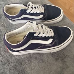 Vans 3.5
