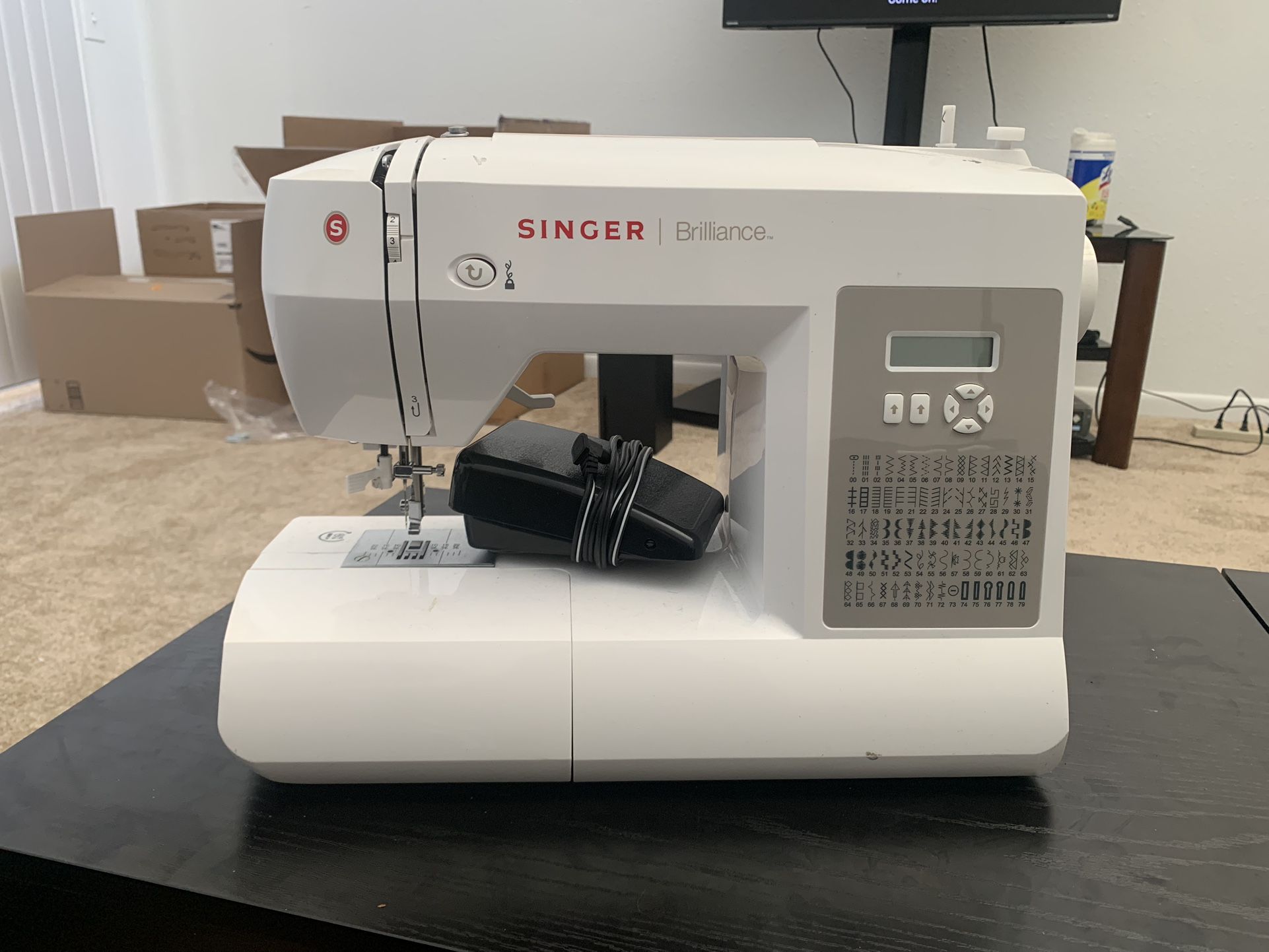SINGER | Brilliance Sewing Machine (NO BOX) Like New / Pedal Included