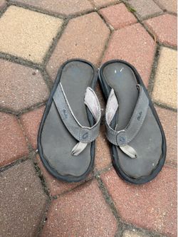 Olukai boys sandals