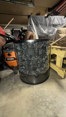 Chameleon Enclosure/mister Machine, Small Enclosure And Accessories