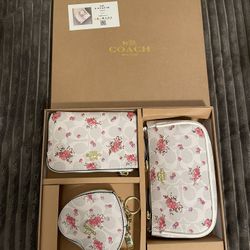 Women’s Coach Set 
