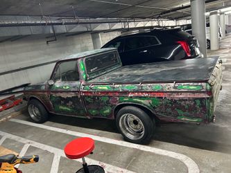 Heavy truck bed cover for datsun 520 truck