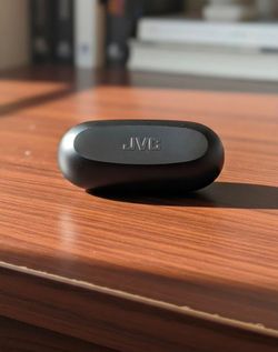 JVC True Wireless Earbuds (HA-A8T) - Black, Great Condition